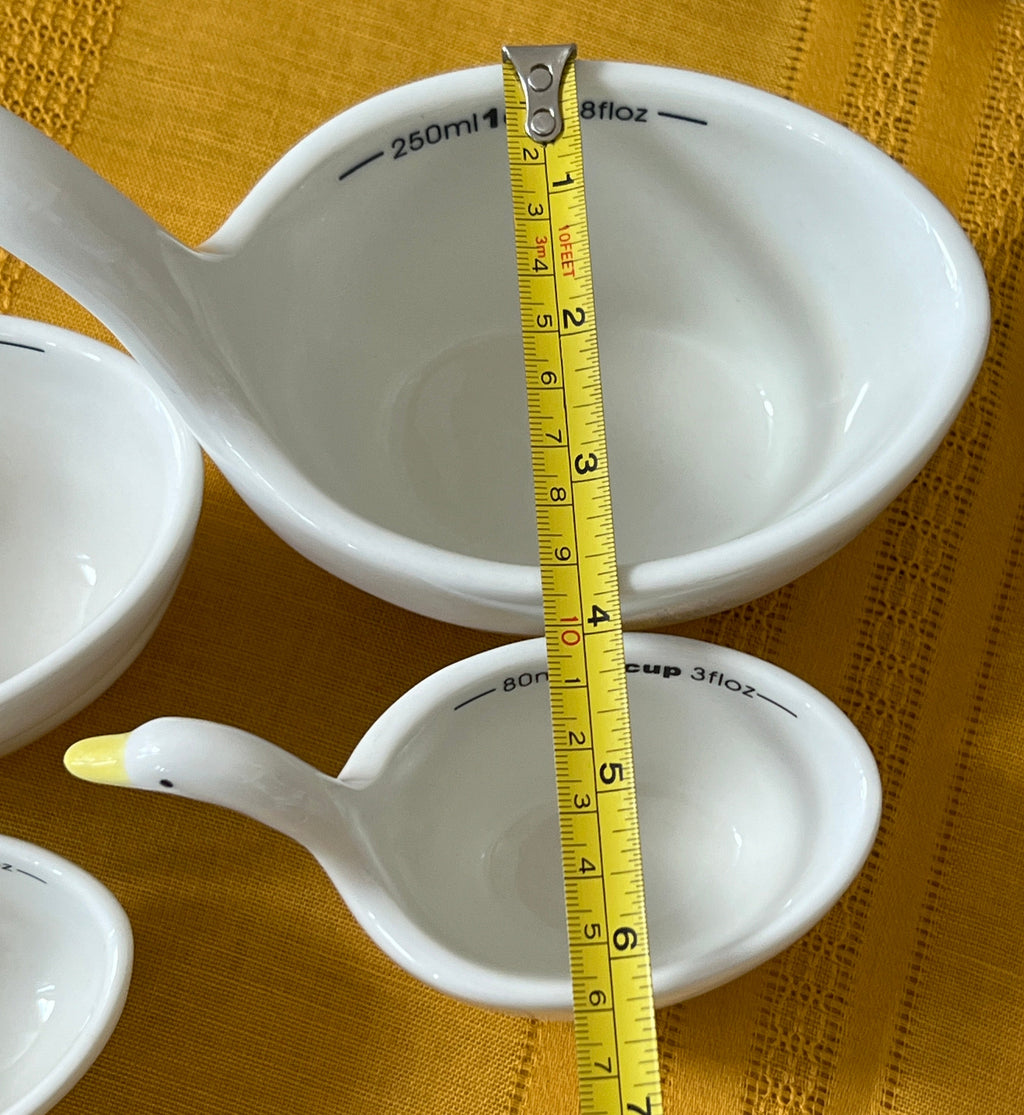 Anthropologie by Biscuit Ceramic Goose Nesting Measuring Cups Set of 4